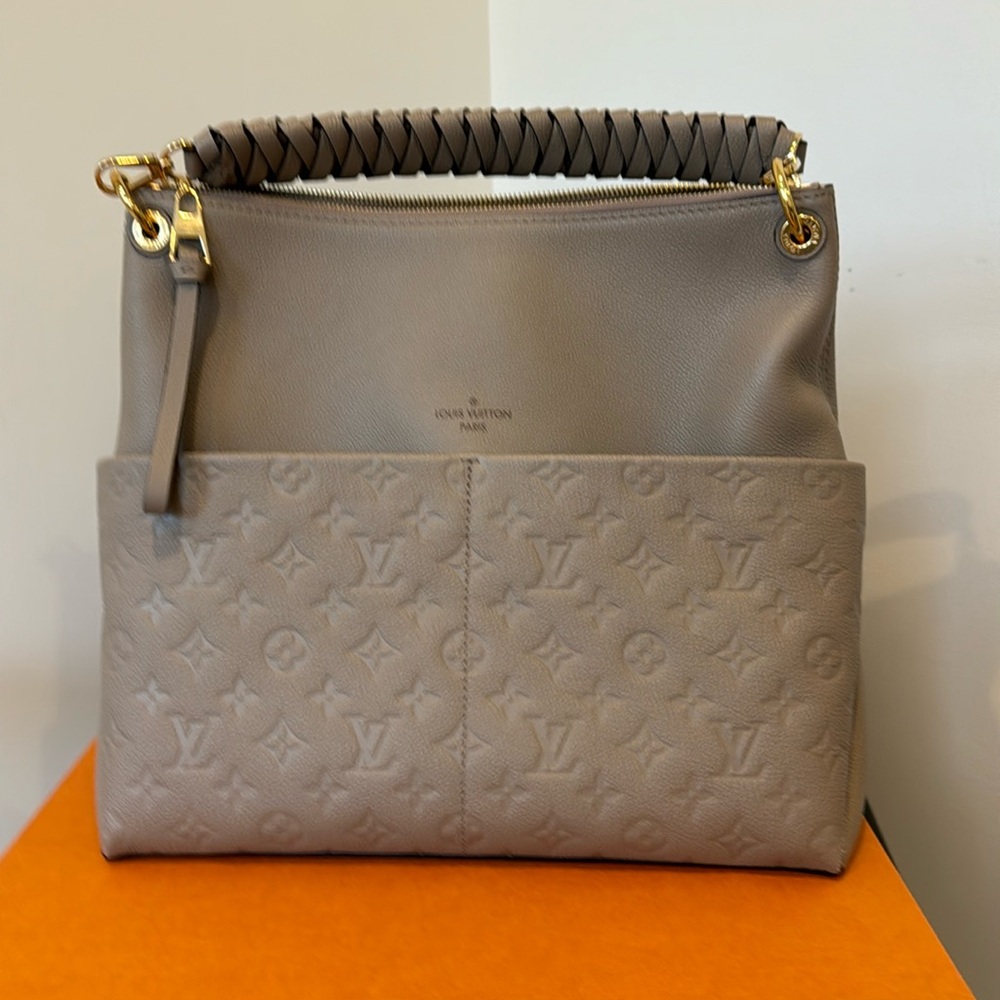Louis Vuitton Maida Hobo Bag